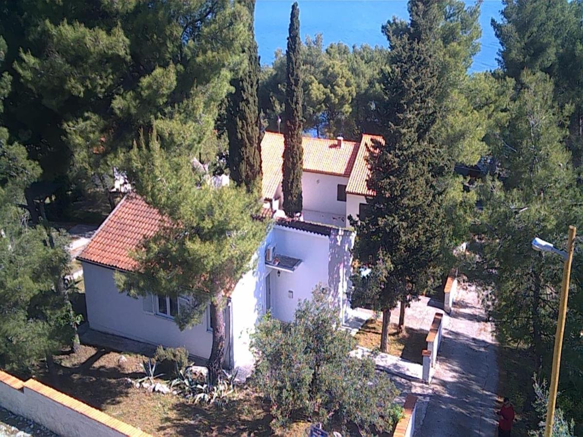 Beach House Black Olive Villa Slatine Exterior foto