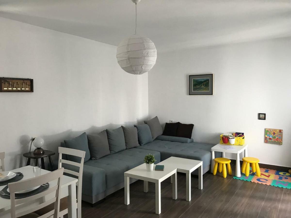 Beach House Black Olive Villa Slatine Exterior foto